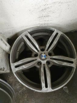 Jante Bmw 17 Pouces Etat Moyen Une Seul