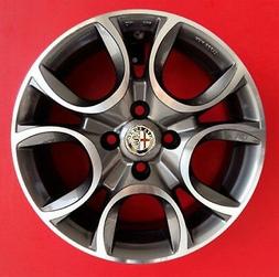 En Alliage Alfa Romeo Mito &agrave; Partir De 16 " Tr&egrave;fle Vert Su