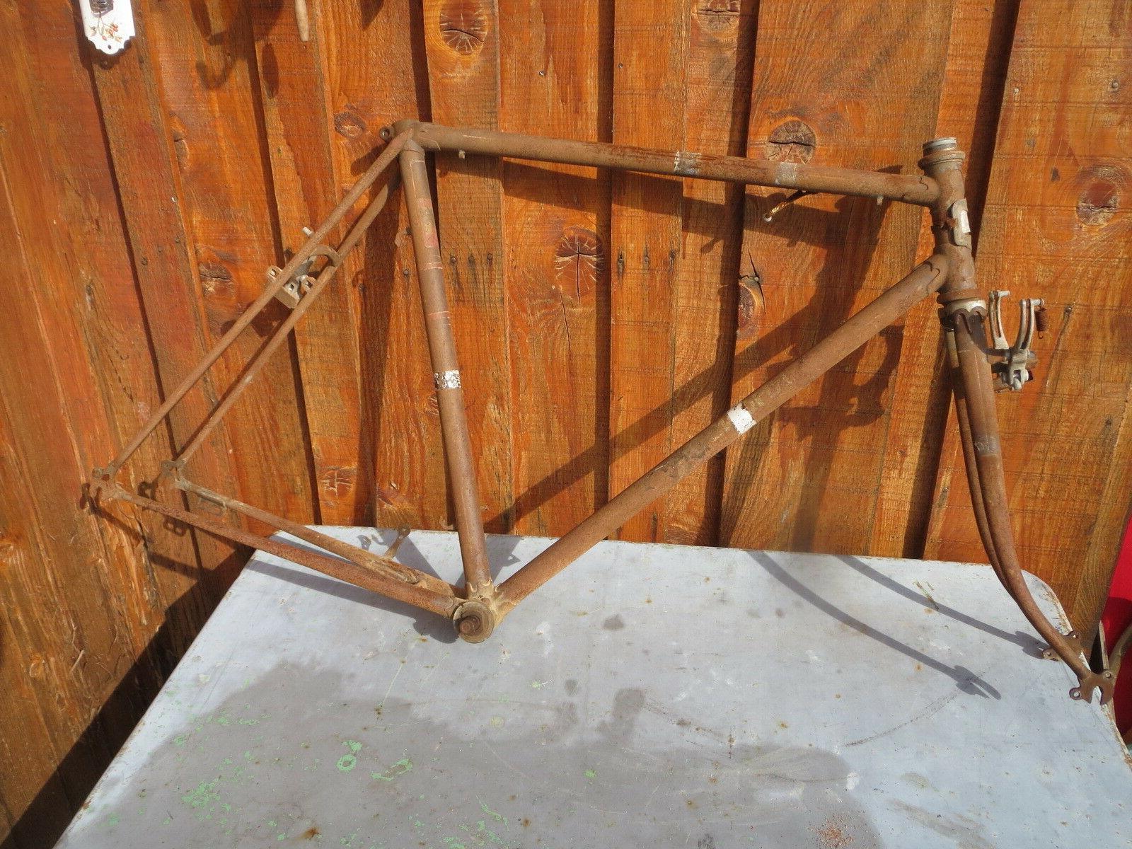 ancien cadre course randonneuse velo ancien vieux