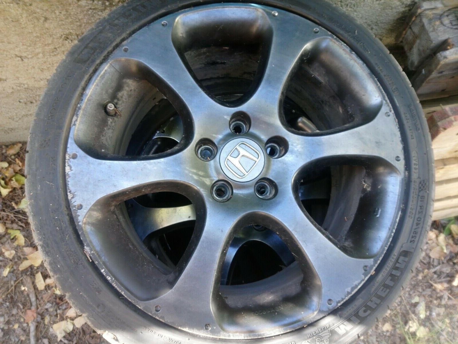 lot de 4 jantes en 18 honda