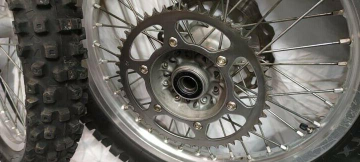 paire de jante complete origine yamaha 125